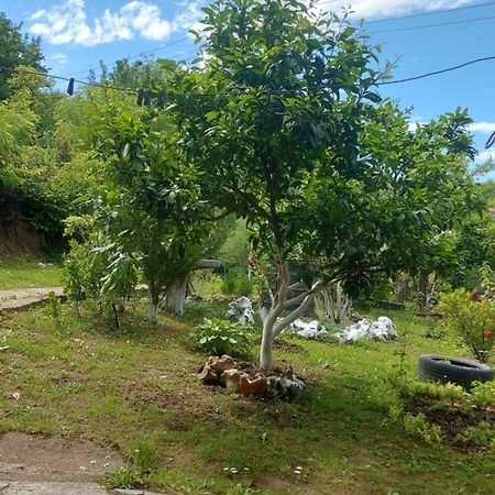 Mero House คูทายสิ ภายนอก รูปภาพ